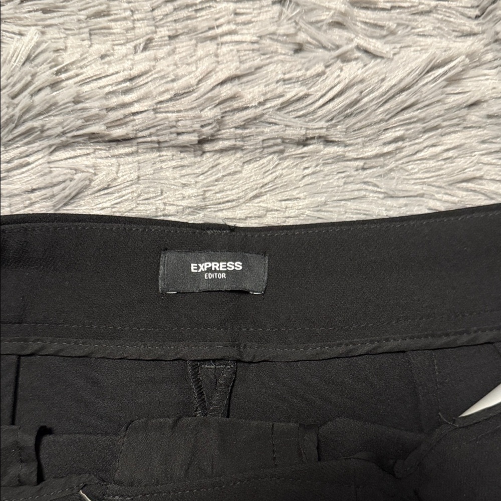Express Black High Waist Women's Shorts - Picture 2 of 4